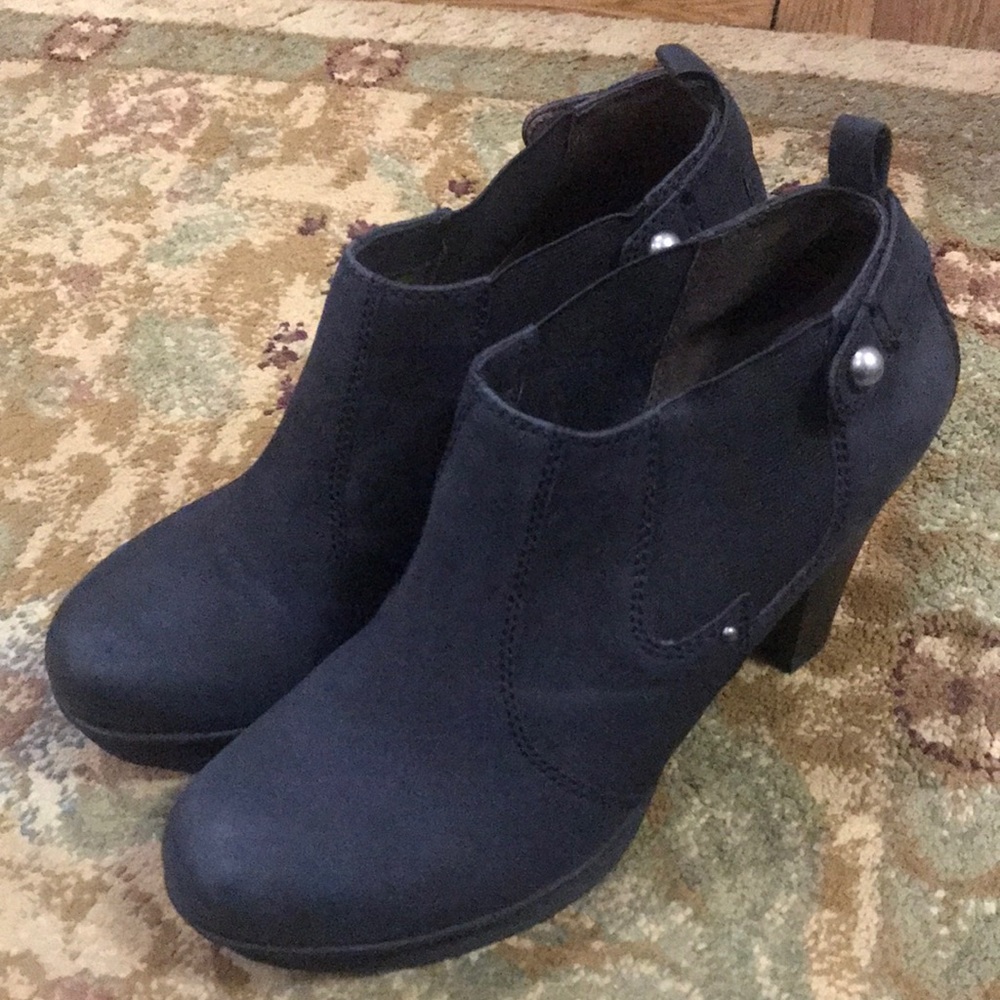 Nicole “Adorable” Black Booties